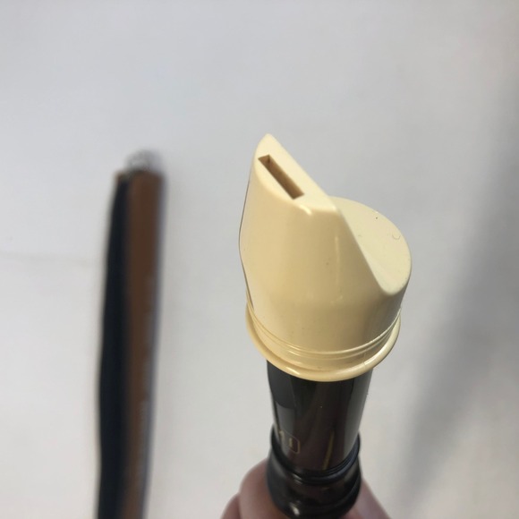 LMI Soprano Recorder 650502B with Case and Cleaning Rod Made in Korea - Picture 9 of 12